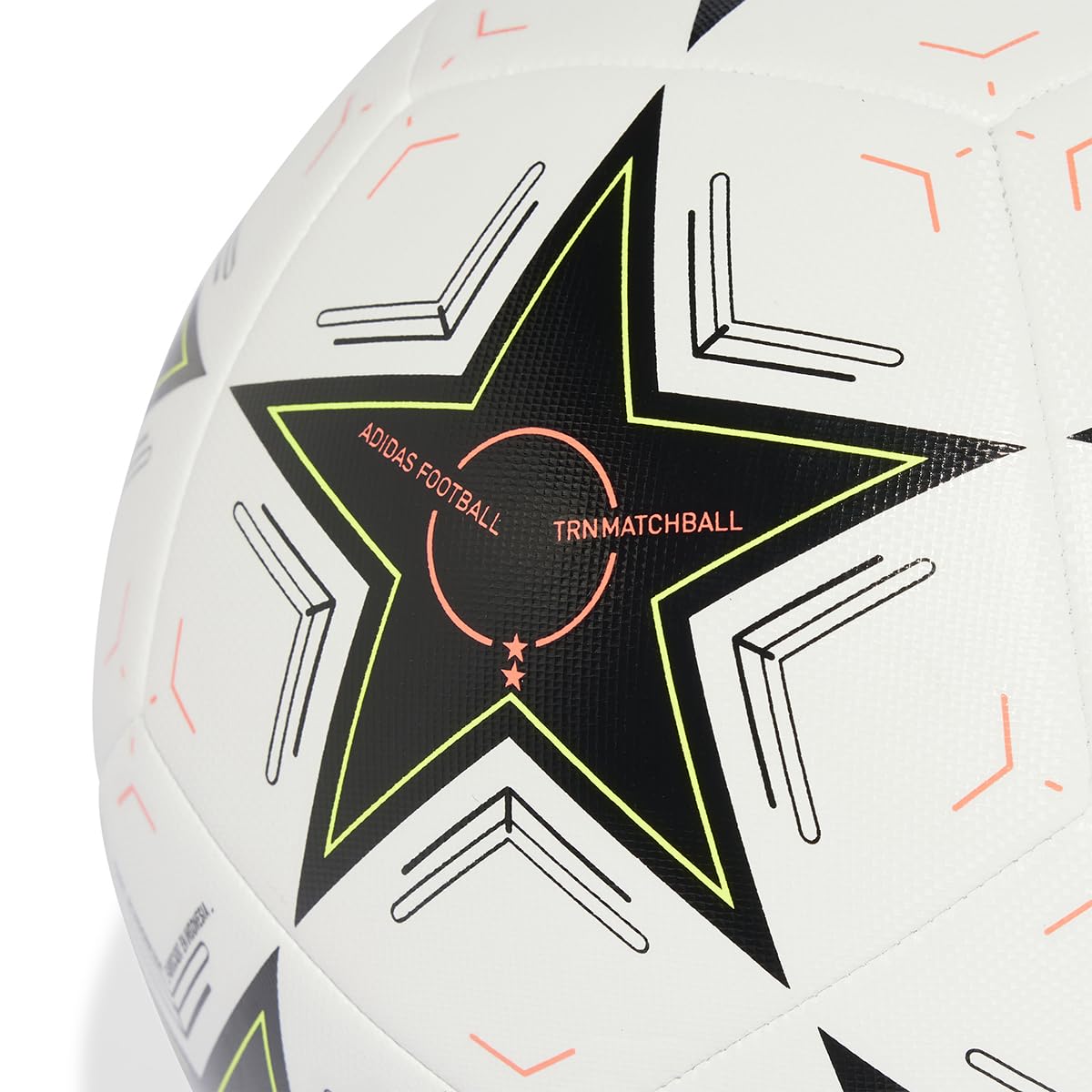 Amazon | adidas x UCL ユニ 大人用 UCL Pro ウィンターフットボール